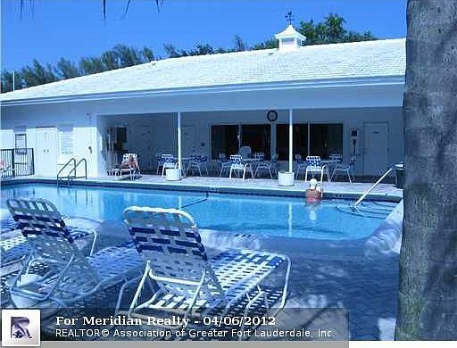 3rd image of 6441 Bay Club Dr APT 2