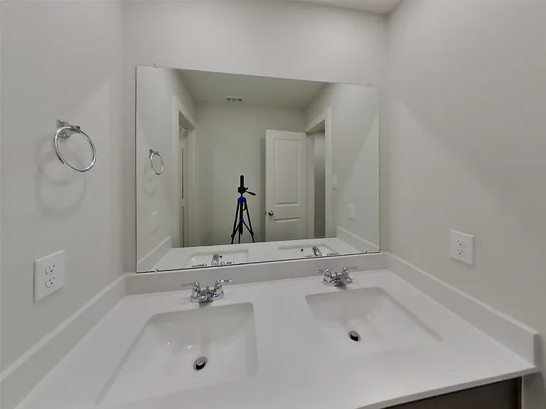 22706 Terrazzo Dr — Photo 14