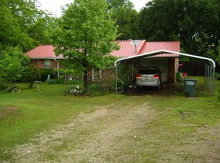 704 NW Redbud St, Kingston, OK 73439