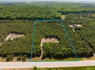 11497 Summit City Rd, Kingsley, MI 49649