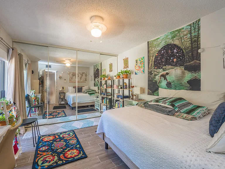 1314 13th Ter — Photo 16