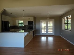 1214 Substation Rd, Sealy, TX 77474