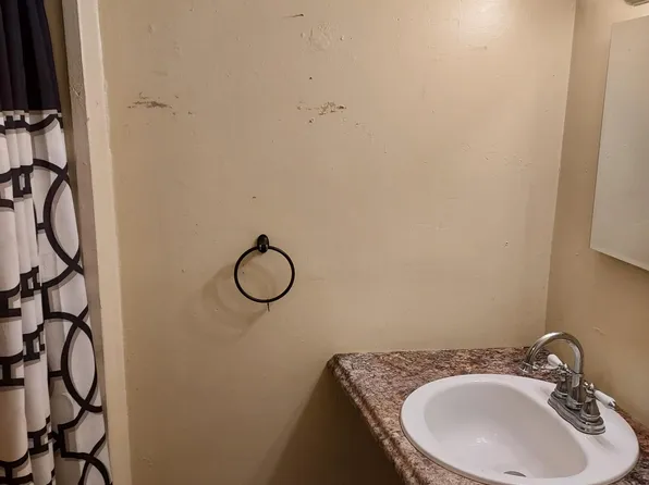 511 Elizabeth St, Ogdensburg, NY 13669