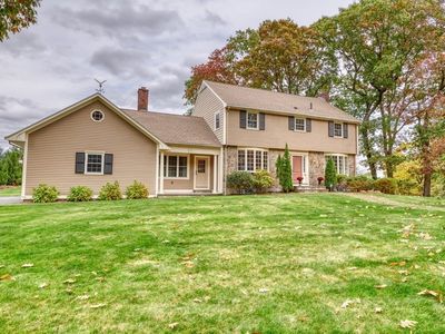 7 Aristotle Dr, Winchester, MA, 01890