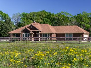 18964 Old Bundick Rd, Hearne, TX 77859