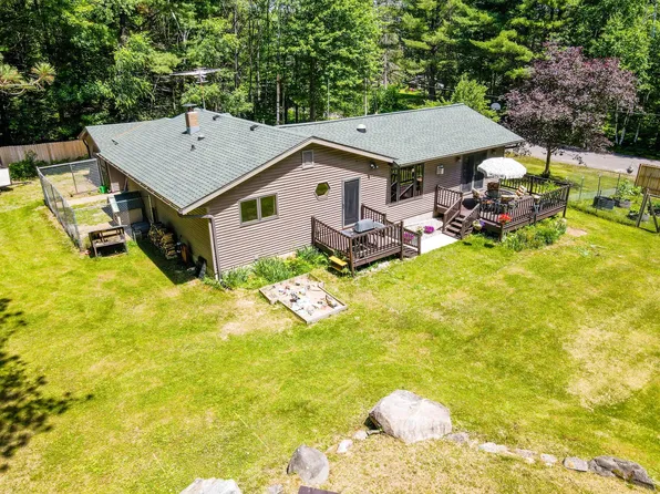 3787 McLaughlin Dr, Rhinelander, WI 54501