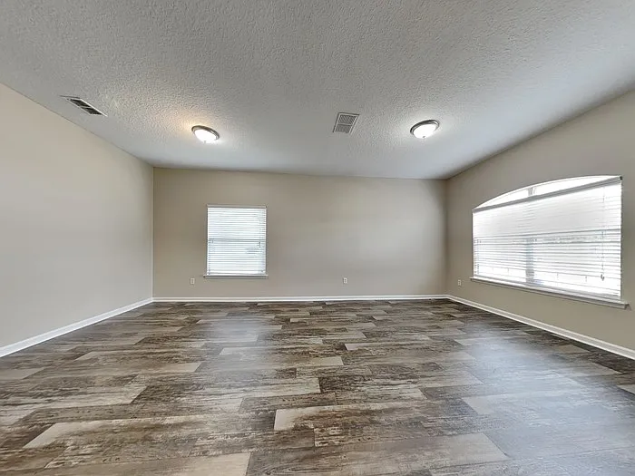 916 Bonaparte Landing Ct — Photo 13