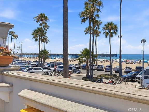 2nd image of 2202 W Oceanfront