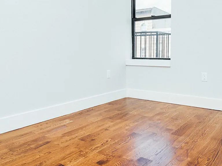 720 Knickerbocker Ave #5 — Photo 3