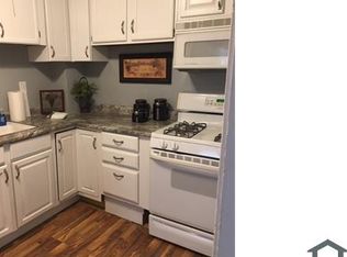 1511 S 5th St #2, Rockford, IL 61104