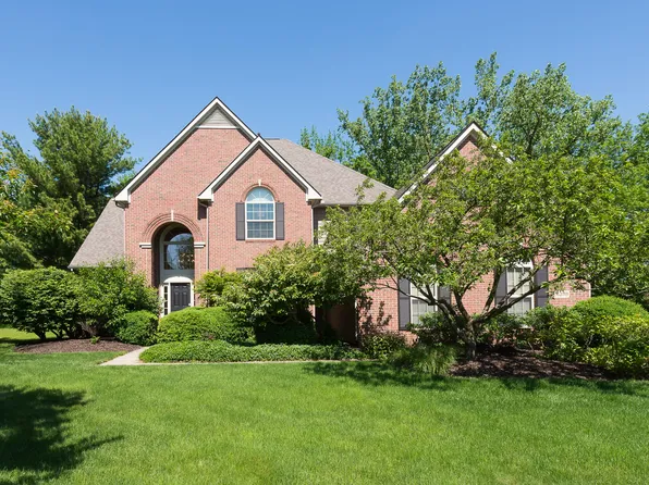 4378 Westpark Ct, Ann Arbor, MI 48108