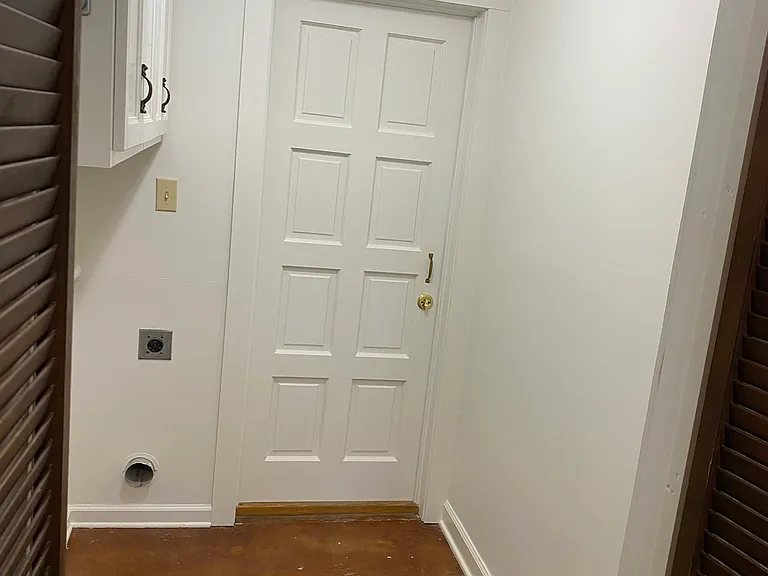 529 Saint Louis St — Photo 13