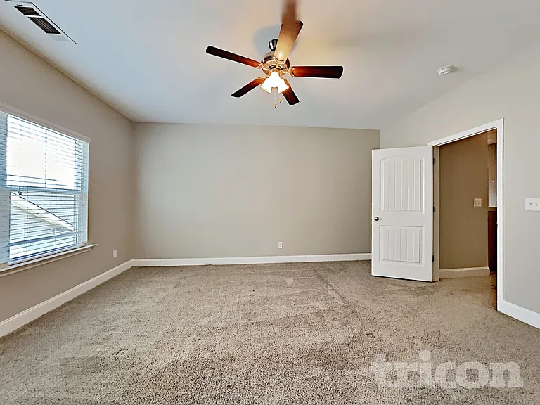 115 Orchard Ln — Photo 13