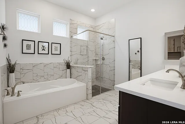 3716 Cualquiera — Photo 23
