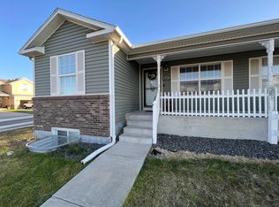 525 Queens Rd, Cheyenne, WY 82007