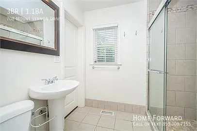 708 Mount Vernon Dr — Photo 8