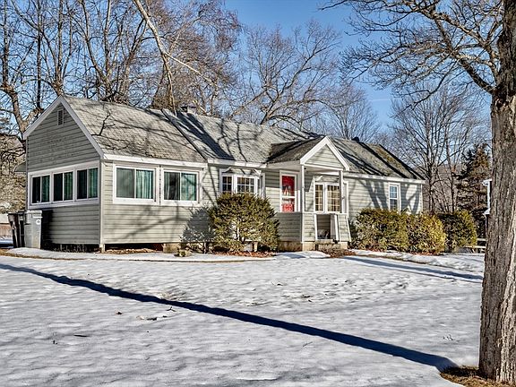 2nd image of 43 Northwest Rd