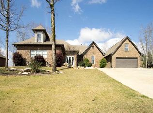 519 Cross Ridge Ln, Springville, AL 35146