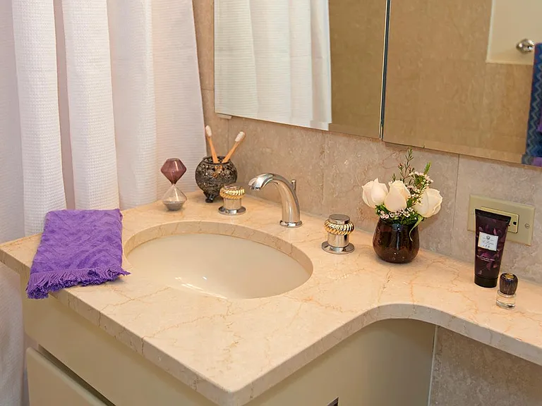350 E 79th St #7B — Photo 5