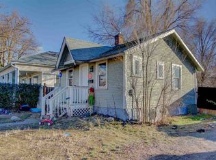 218 E Bridgeport Ave, Spokane, WA 99207