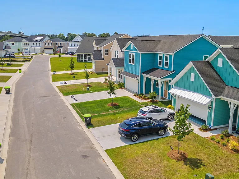 782 Ebb Tide Rd — Photo 2