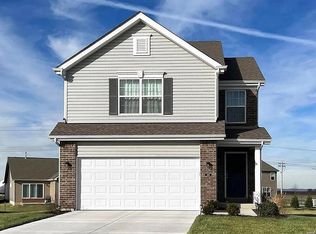 340 Crestfield Ct, Saint Charles, MO 63301