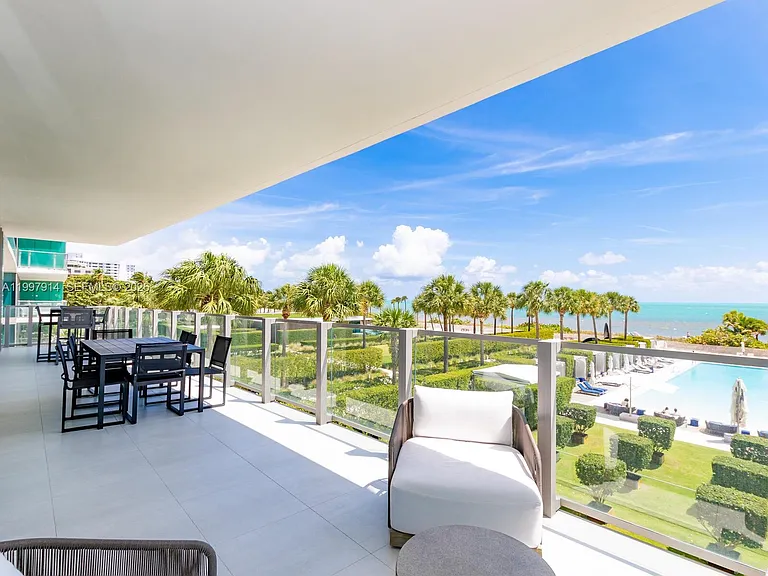 360 Ocean Dr #304S — Photo 9