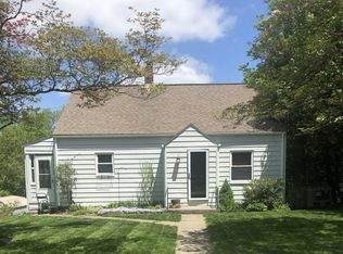 152 Southbridge Rd, Dudley, MA 01571