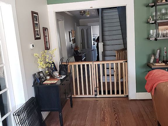 3rd image of 166 McGill Ave NW
