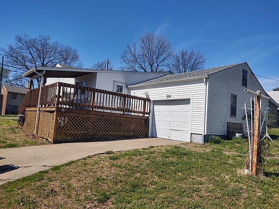 2nd image of 306 S 4th St