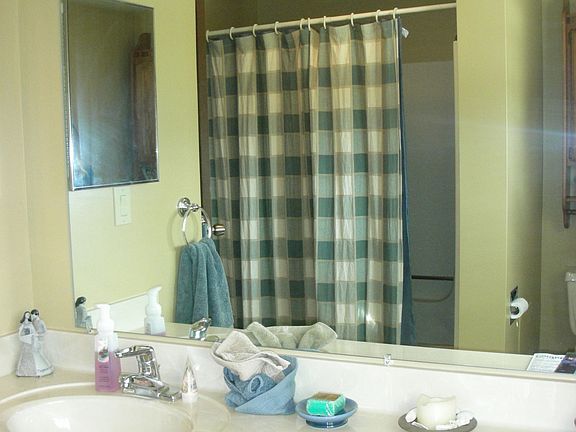 4th image of 2232 London Bridge Dr Unit 42
