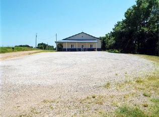 19789 81st Rd, Winfield, KS 67156