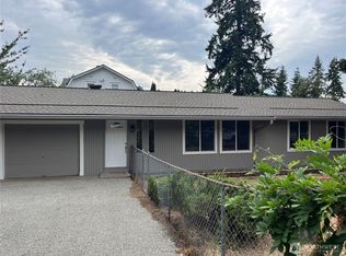 533 NW Nichols Ave, Bremerton, WA 98311