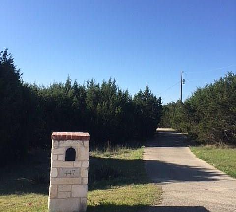 2nd image of 447 County Road 3432