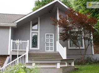 1816 SW Wigwam Pl, Blue Springs, MO 64015