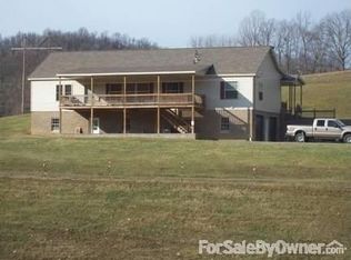 165 Evert Dr, Fairview, WV 26570