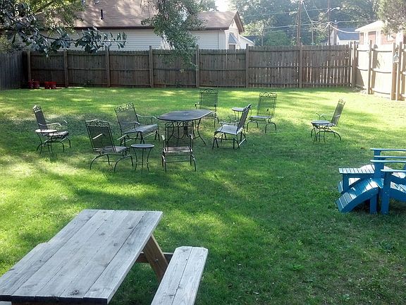 Huge fenced back yard 