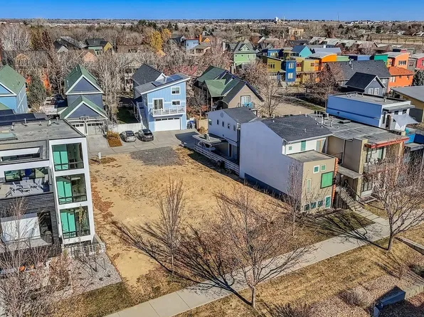 905 Tempted Ways Dr, Longmont, CO 80504