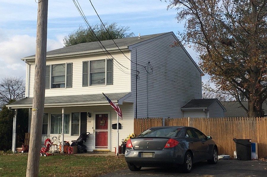 2nd image of 531 Aumack Ave
