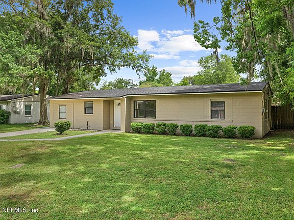 3rd image of 5148 BANSHEE Avenue