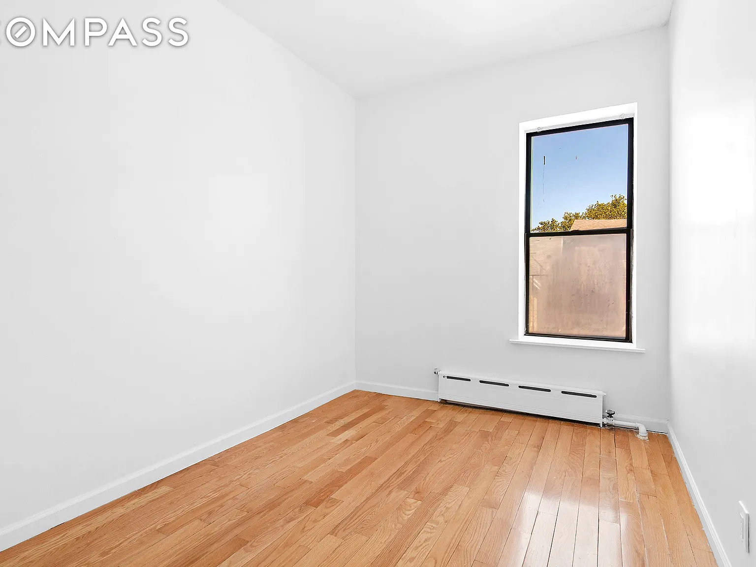 2 bed, 1.0 bath, $2,400 — Photo 4