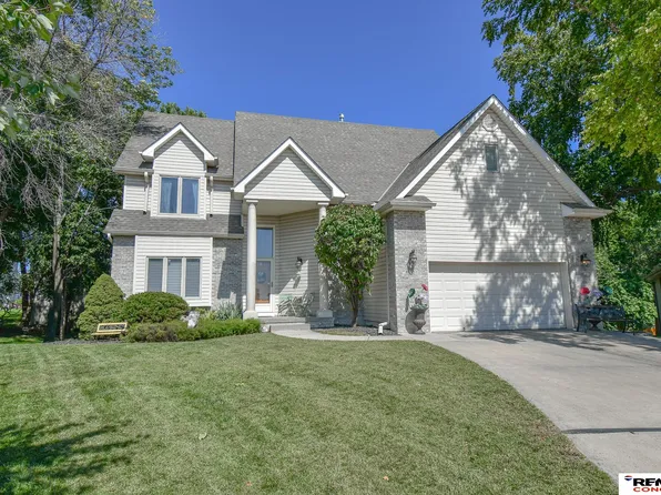 6001 S 157th Cir, Omaha, NE 68135