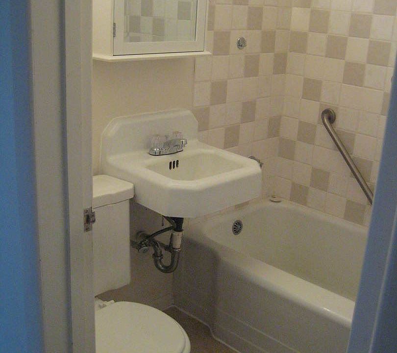 2nd image of 3015 Pacific Ave APT 007