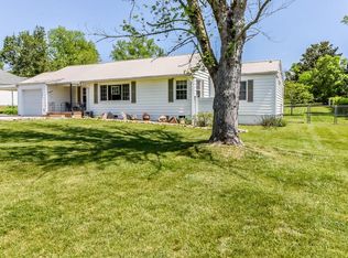 6004 Adelia Dr, Knoxville, TN 37920