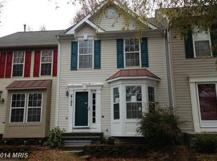 6102 Cedar Post Dr, District Heights, MD 20747