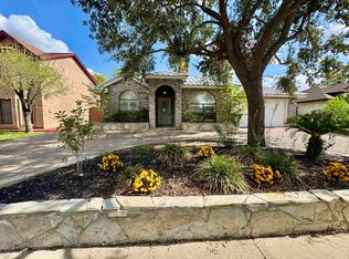1913 Orange Blossom Loop, Laredo, TX 78045
