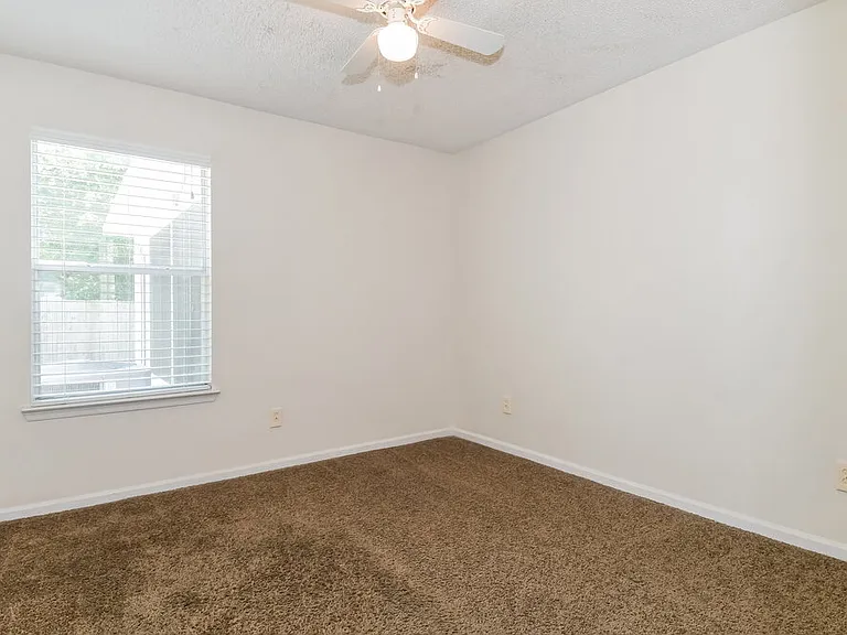 175 Nadia Michelle Ct S — Photo 12