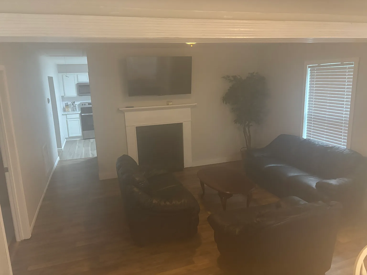 3 bed, 1200 sqft, $1,750 — Photo 3