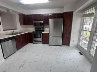 11415 Falcon Ridge Ct, Beltsville, MD 20705