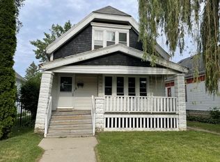 2830 N 38th St, Milwaukee, WI 53210